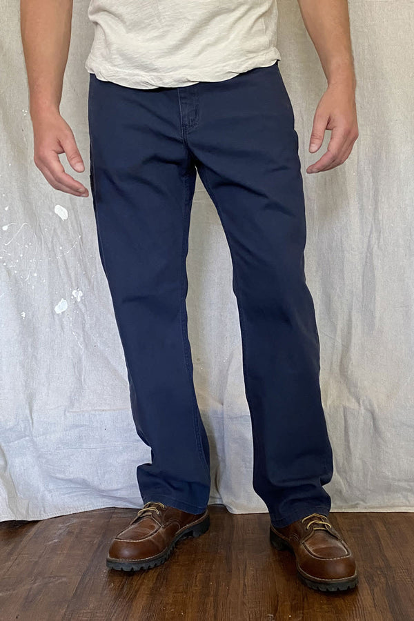 Gusset Easy Fit Stretch Canvas Six Pocket Pant - Navy
